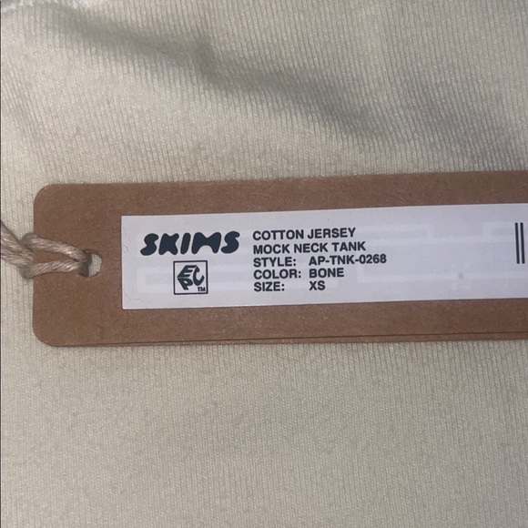 SKIMS Cotton Jersey Mock Neck Tank - Picture 4 of 5